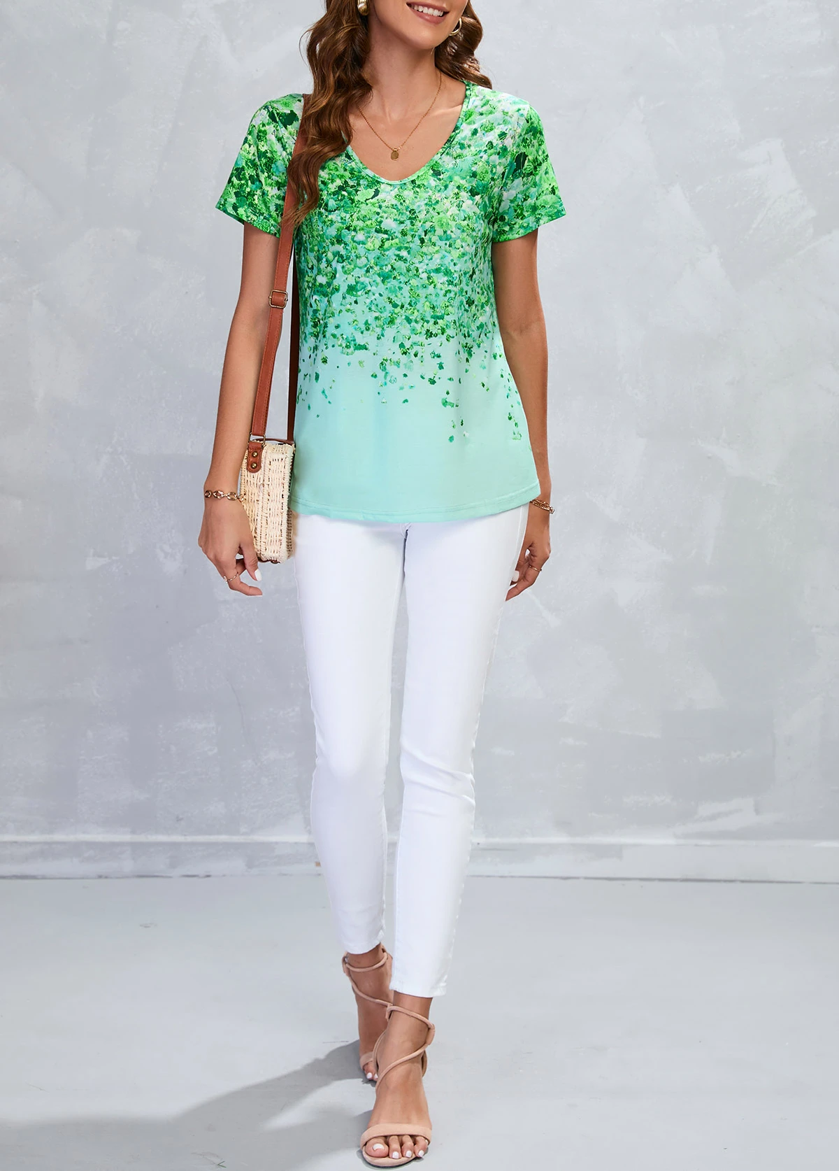 Green Lightweigh Leaf Print Short Sleeve T Shirt 8 Green Lightweigh Leaf Print Short Sleeve T Shirt - Image 6