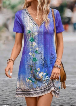 Purple Lightweight Floral Print Short V Neck Dress