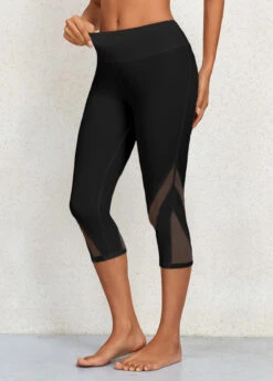 Black Mid Waisted Capri Elastic Waist Leggings