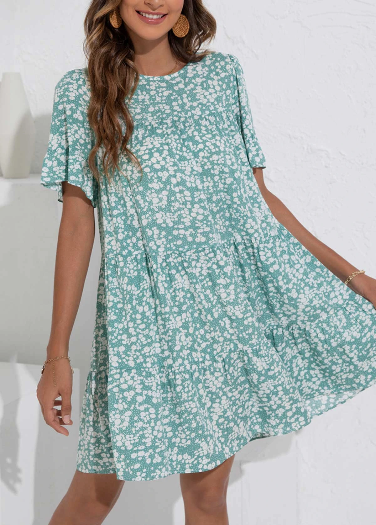Mint Green Ruched Ditsy Floral Print Dress 5 Mint Green Ruched Ditsy Floral Print Dress - Image 3