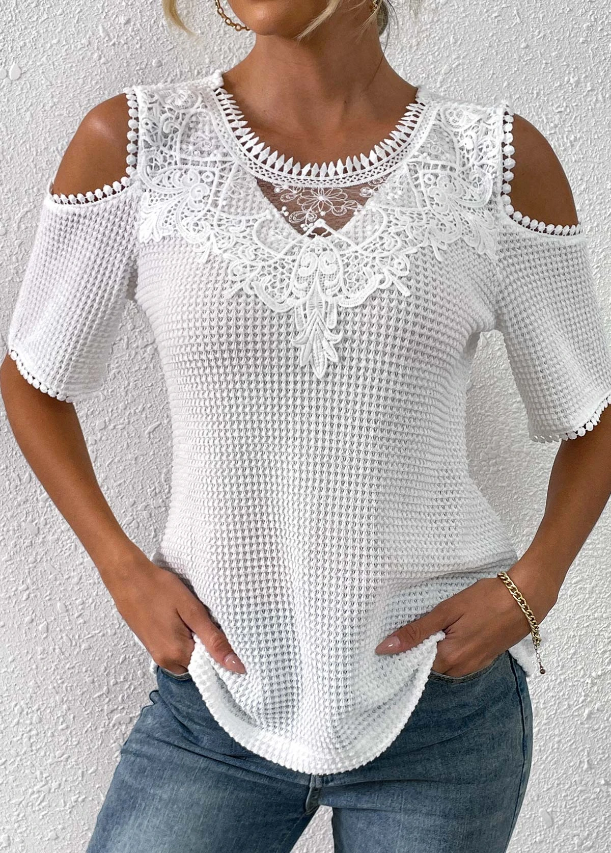 White Lace Half Sleeve Round Neck T Shirt 6 White Lace Half Sleeve Round Neck T Shirt - Image 4